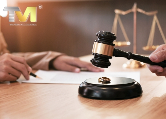 Mẫu đơn xin ly hôn có thể nộp trực tuyến (Online) được không?